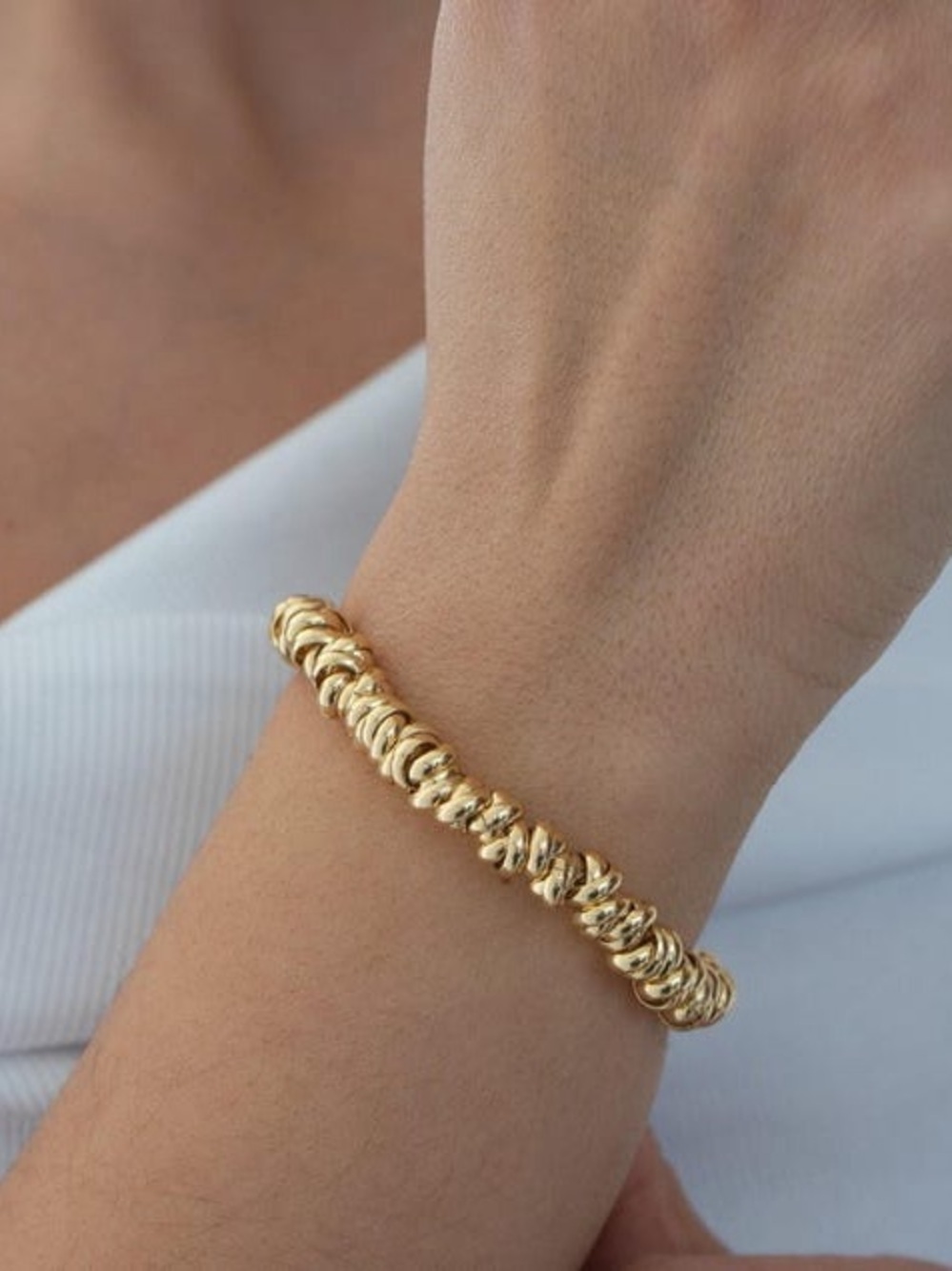Gold Plated Ribbed Rings Chain Bracelet - Picture 9 of 10